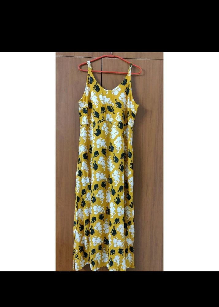 Here&amp;now Brand Dress Beautiful