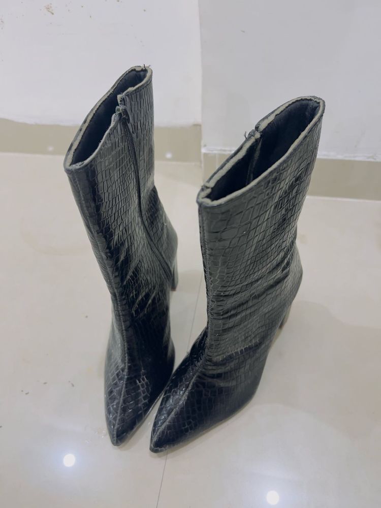 Zara Black Snake Print Boots