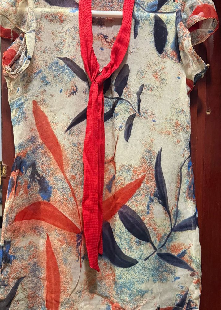 Floral Print Top with Tie Neck