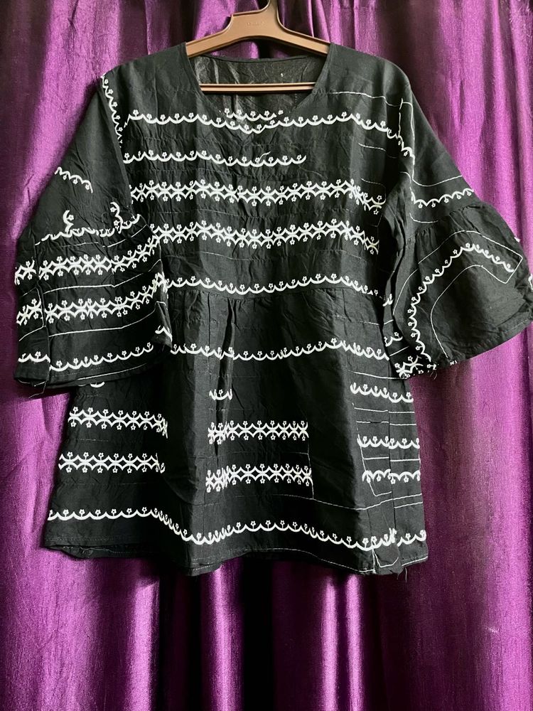 Black 3/4th Sleeves Top 🖤