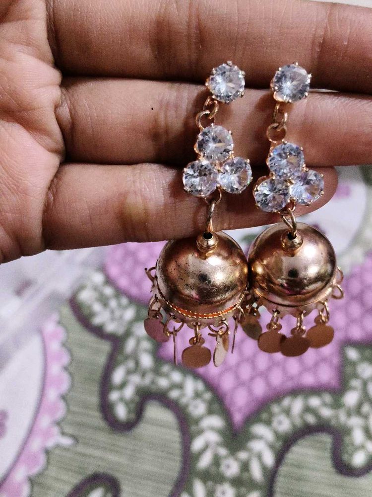 This Beautiful Jhumka Good For Every Ethnic Outfit
