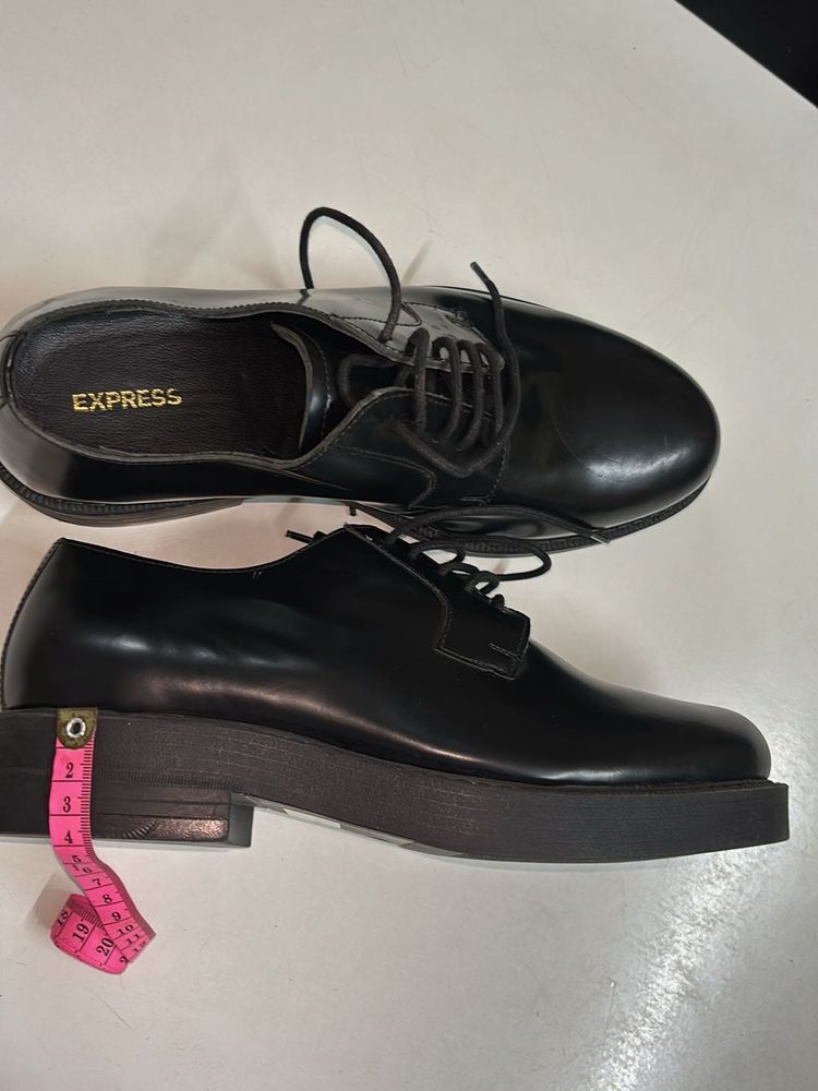 Express Chunky Classic Black Formal Shoes