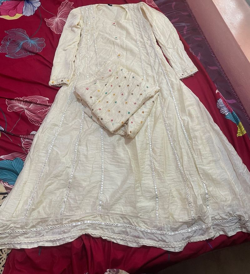 Elegant Cream Embroidered Anarkali Suit