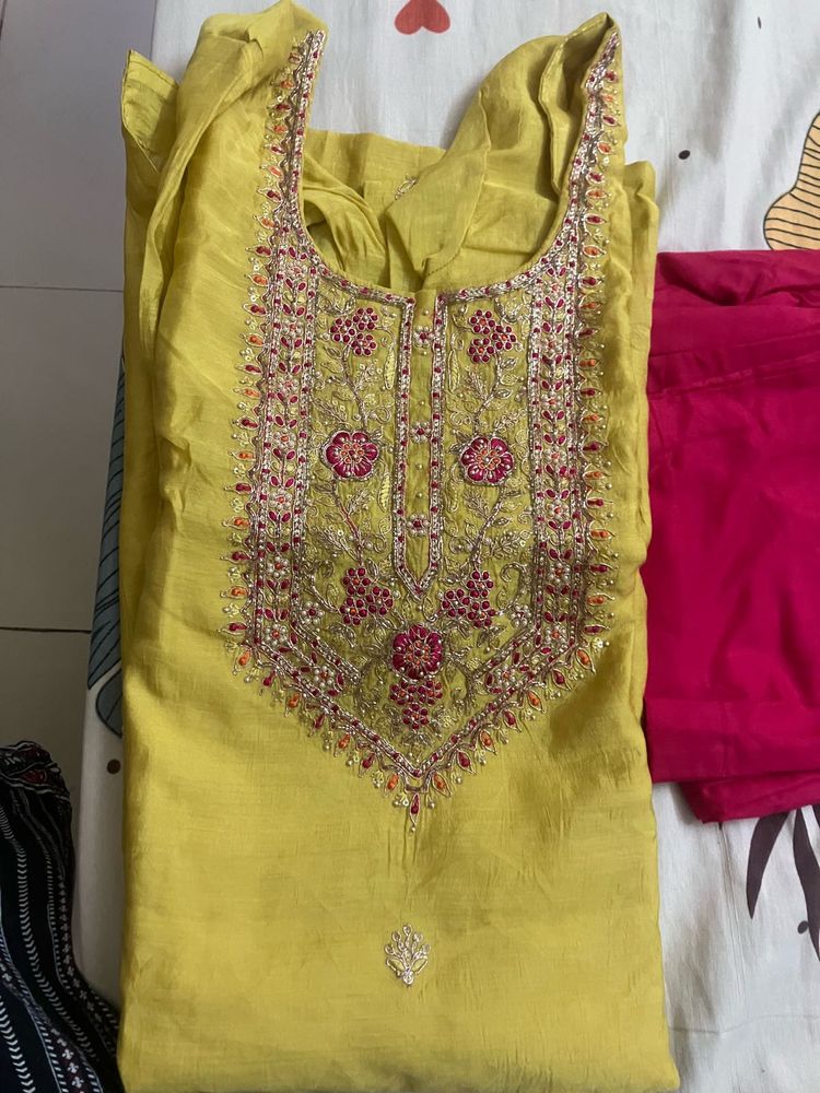 Embroidered Kurta Set