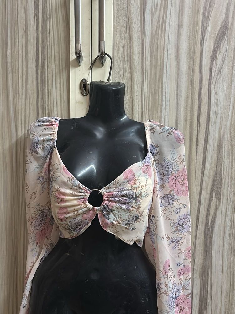 ⭕️B3G1⭕️ + 30 % Off On Combo❗️sexy cut out croptop