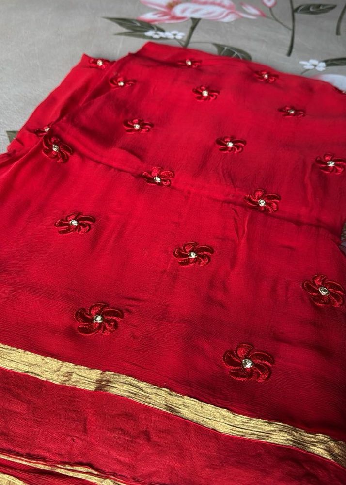 Beautiful Red Floral Saree With Blouse