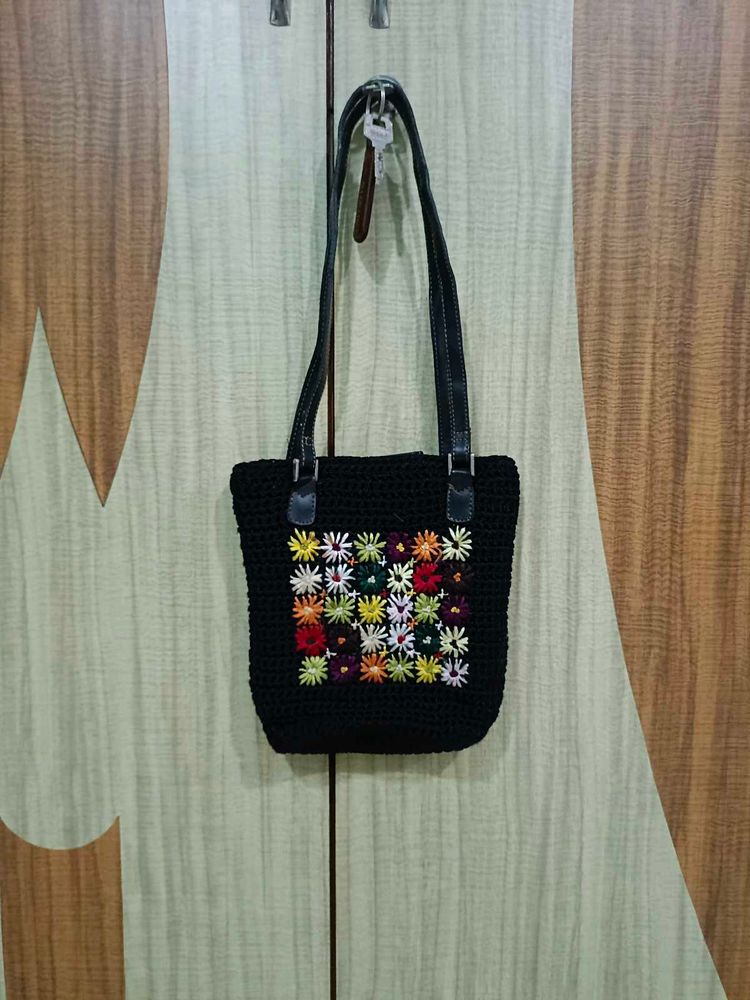 imported crochet 🧶 sling bag