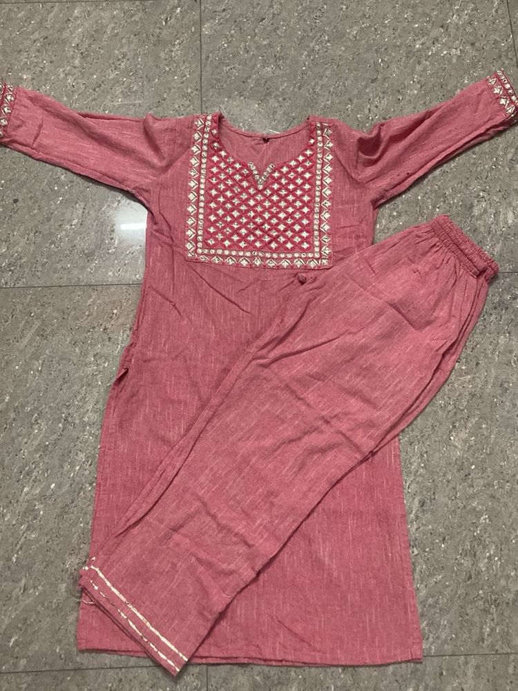 Elegant Pink Embroidered Kurta Set