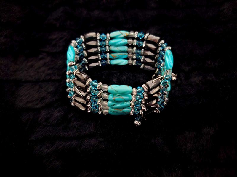 Turquoise Beaded Bracelet
