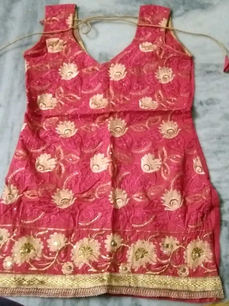 Embroidered Red Kurti