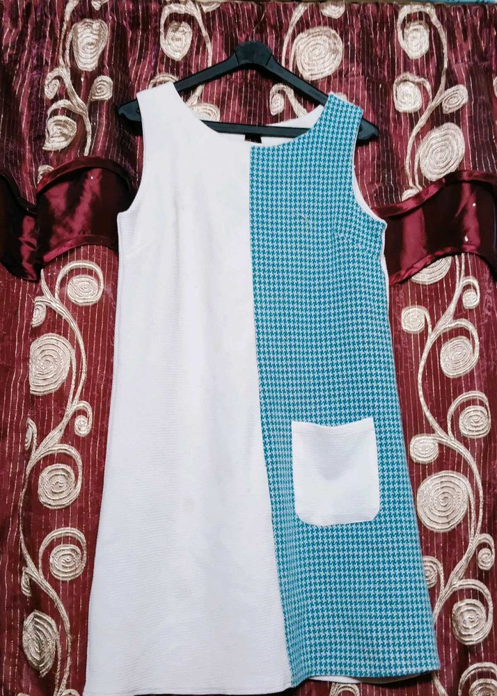 Houndstooth Color Block Top
