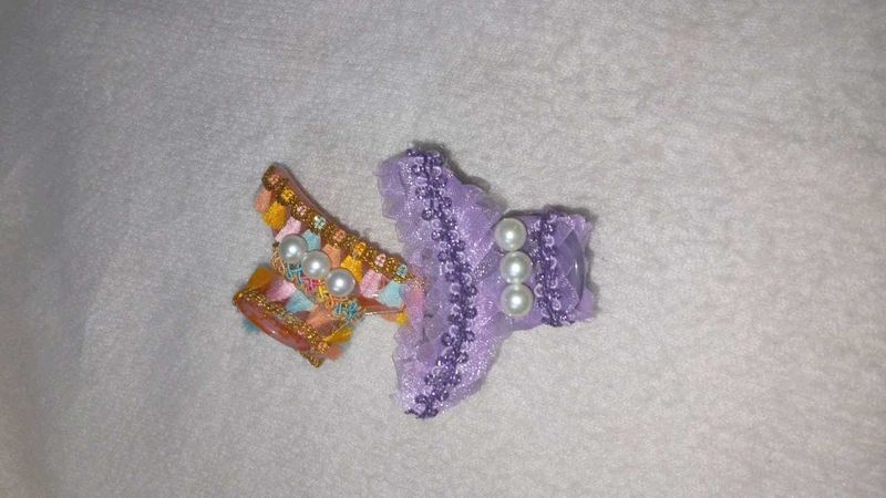 Cute Hair Clips with Pearl Details