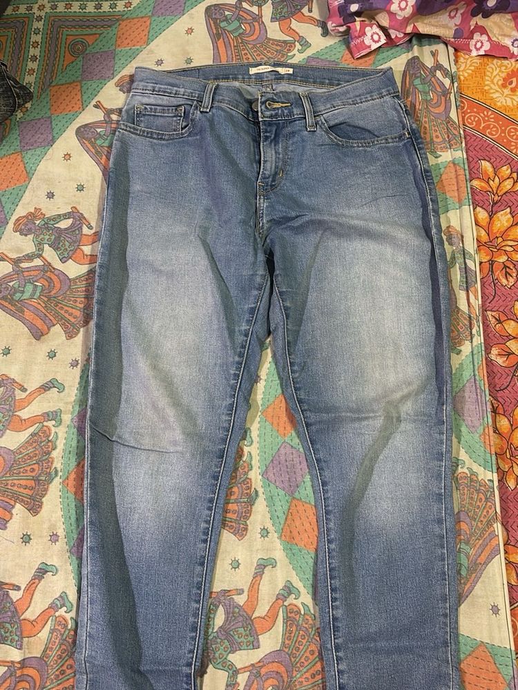 Light Wash Denim Jeans