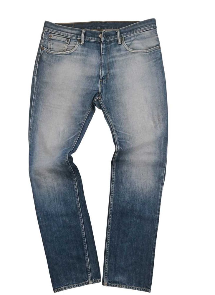 levis 504 Straight Fit jeans