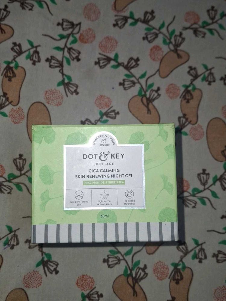 Dot &amp; Key Night Gel