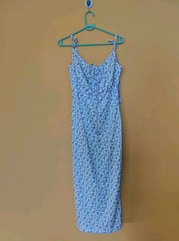 Ocean Dreams: Embrace Serenity in Our Blue Dress Collection