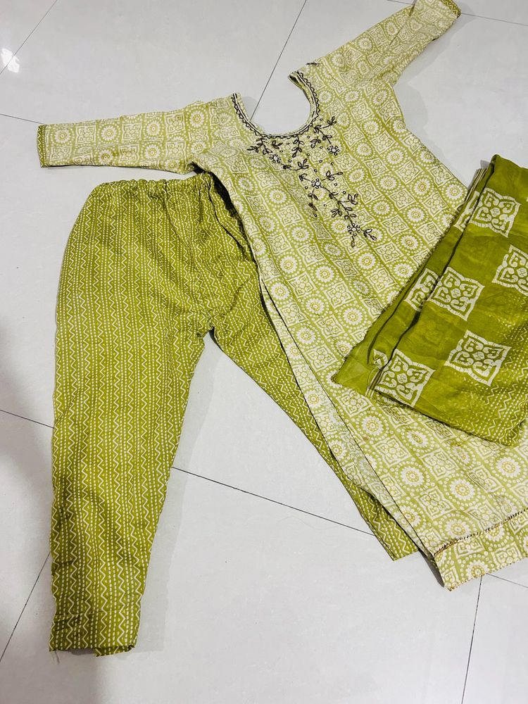Kurta Set For Women