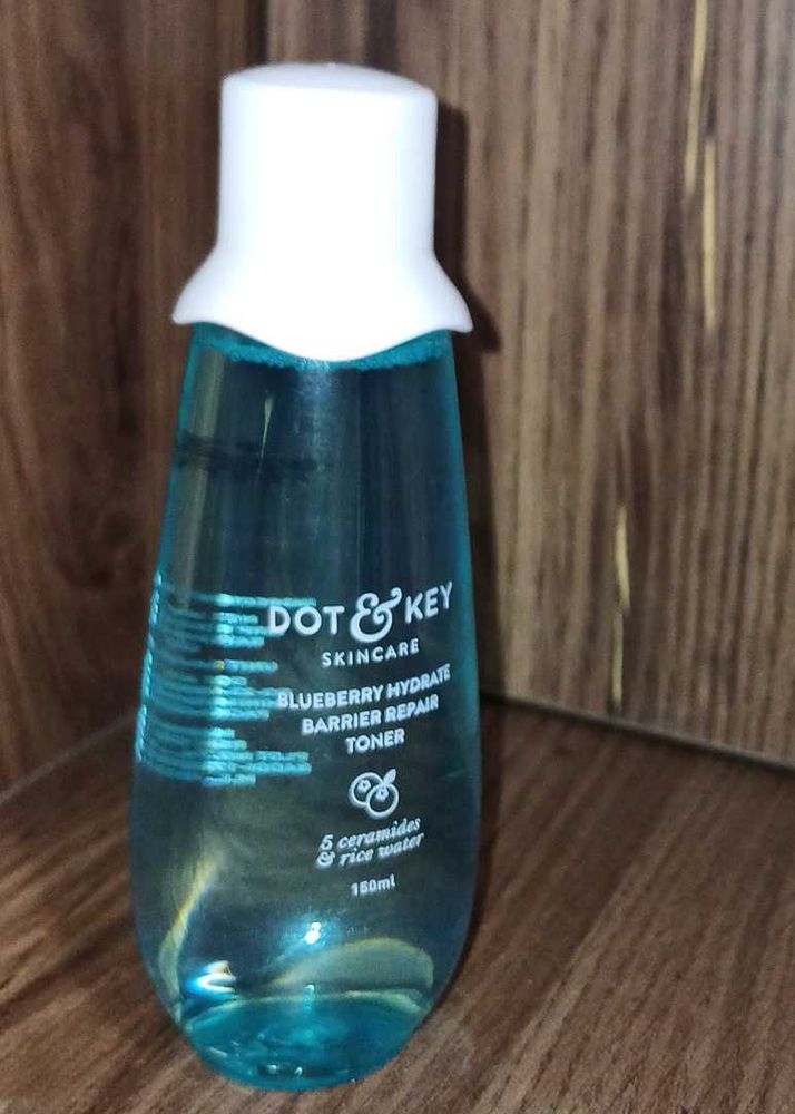 Blueberry Hydrate Barrier Repair Rice Water Toner