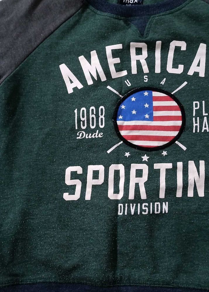 Cool Graphic Sweatshirt