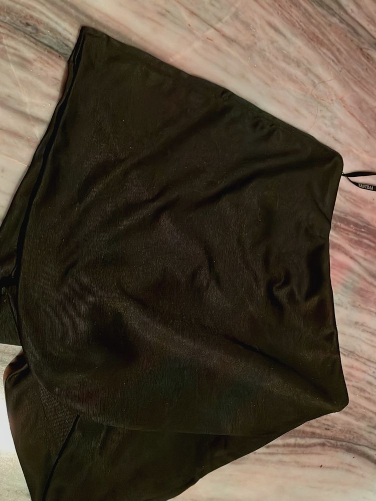 Black Skorts