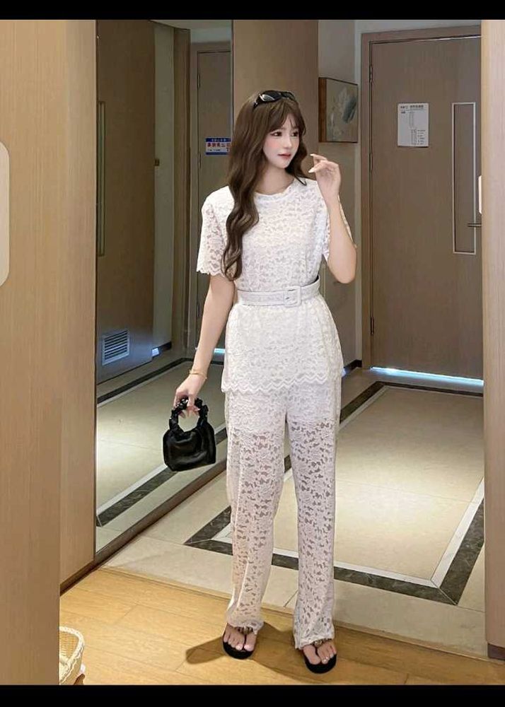 Lace Co- Ord Set With Belt
