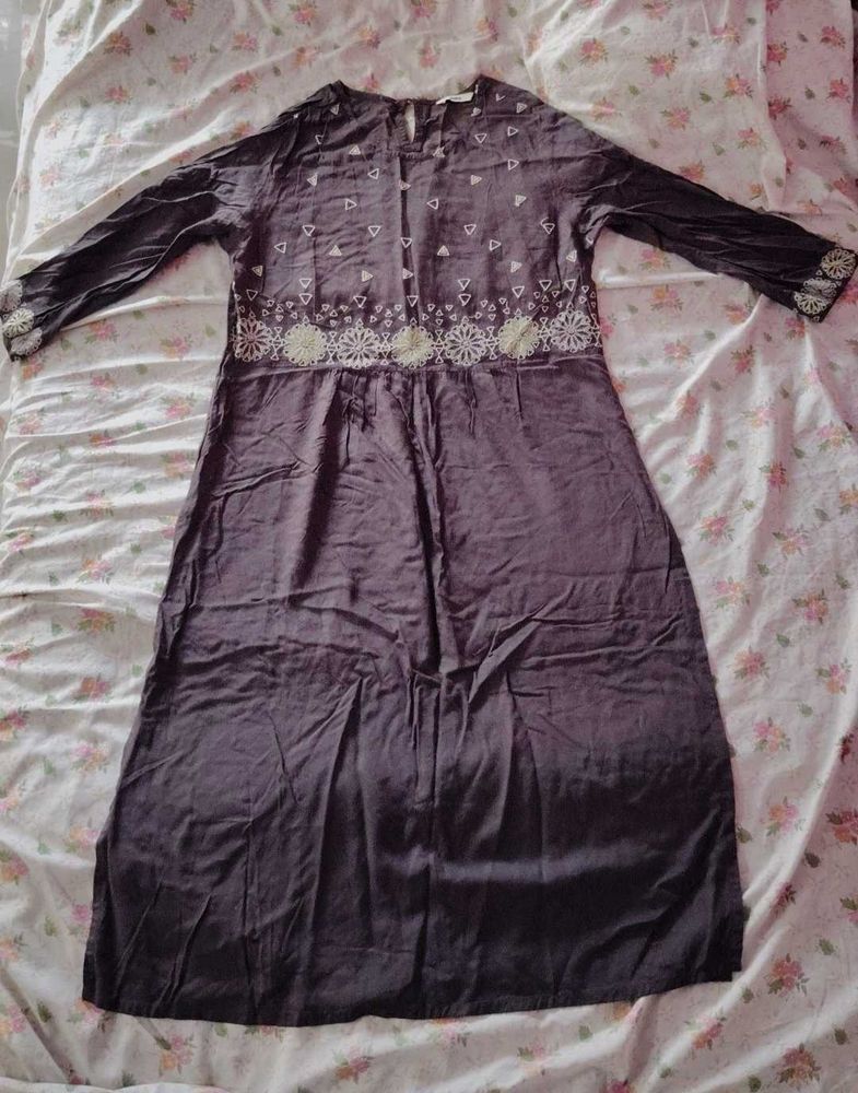A Simple Black Colored Embroidered Kurta