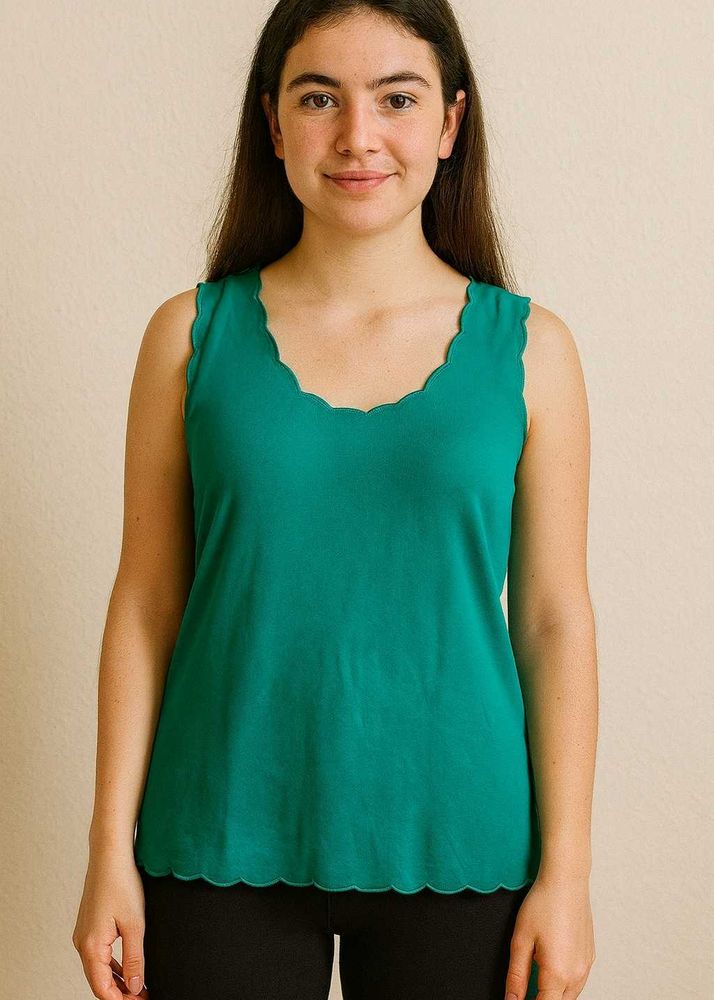 Slim top