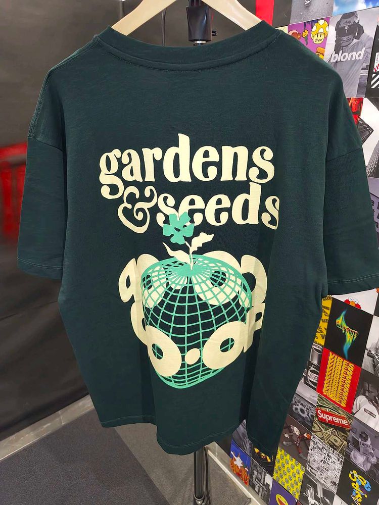 H&amp;M Relax Fit Backprinted Oversize Tee