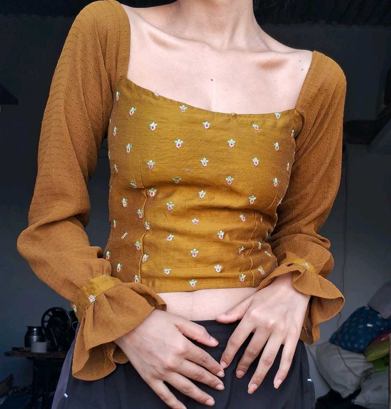 Floral Embroidered Top🤌😩✨️