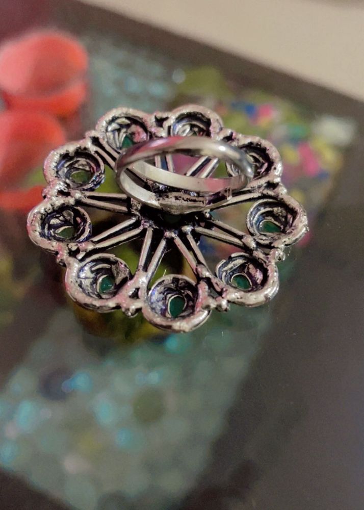Silver Tone Floral Ring