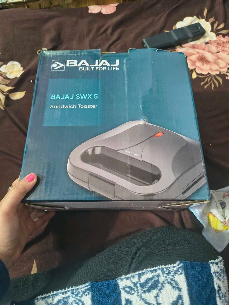Bajaj SWX 5 Sandwich Toaster unused new no coin av