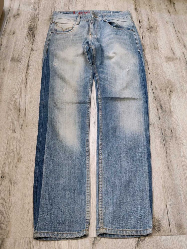 Ma1817 Levi&#39;s jeans waist 30