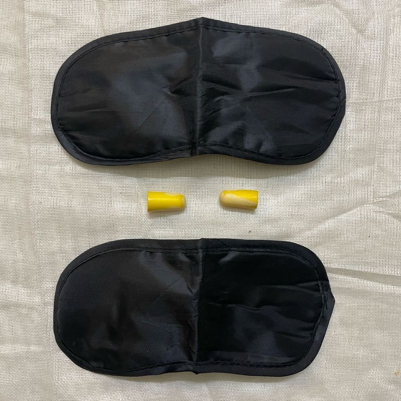 2 Sleeping Eye Mask &amp; Ear Plugs Combo (Eyemask)