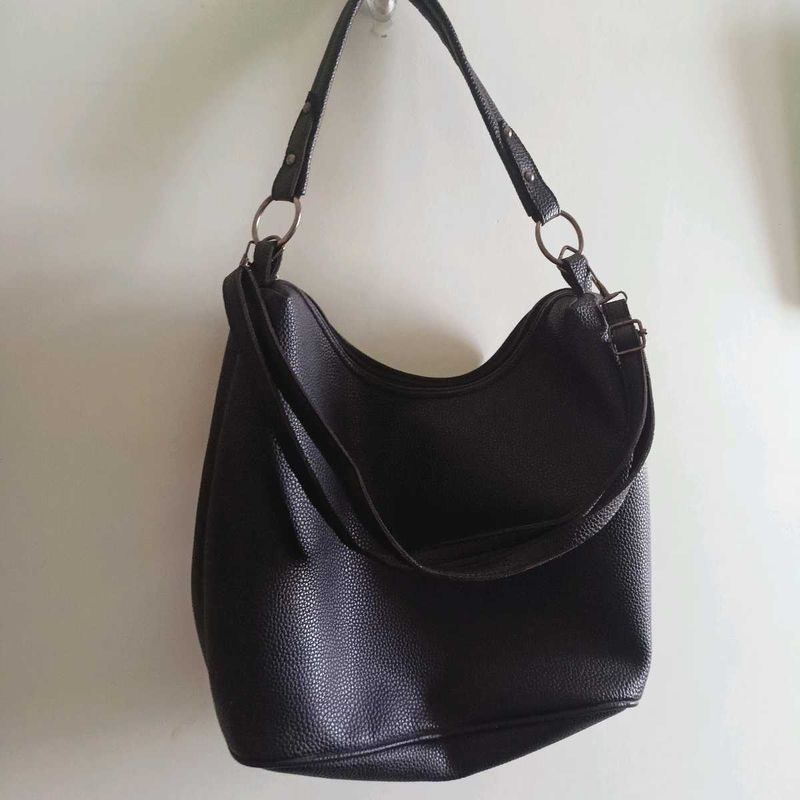 Chic Black Tote Bag