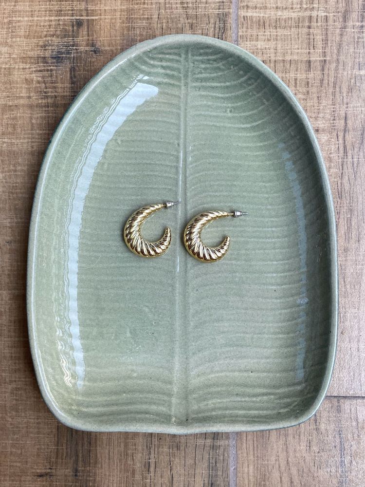 Croissant Earring