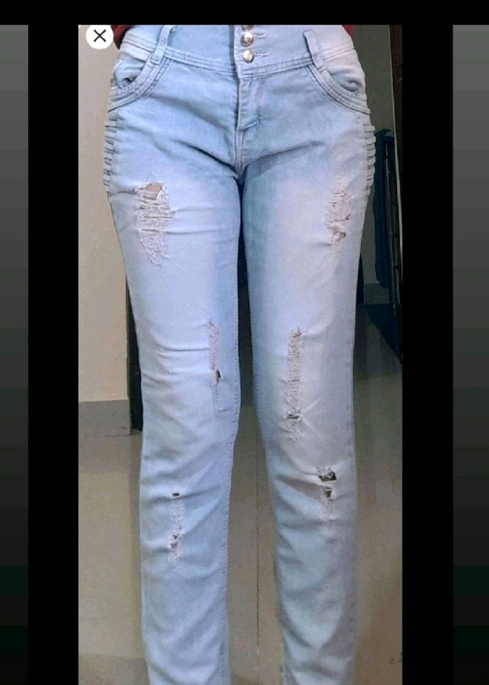 Jeans(Quite High Waisted )