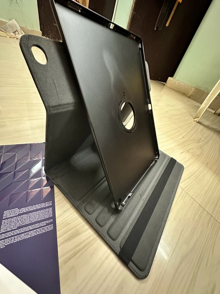 APPLE IPAD PRO  360 Rotating COVER -Targus VersaVu