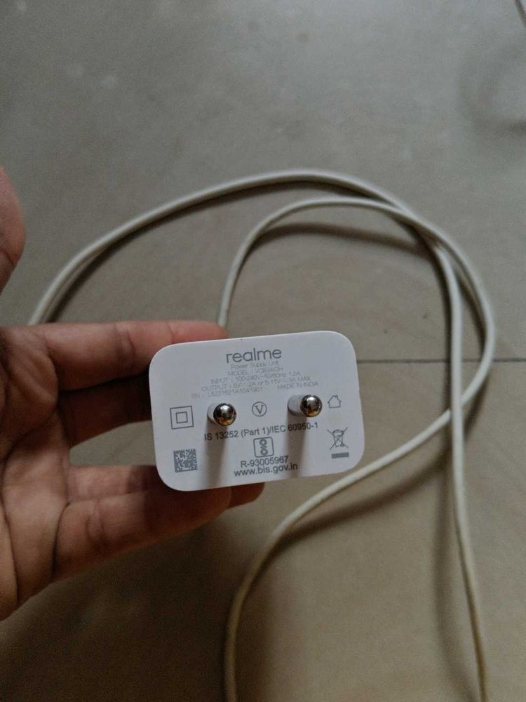 Realme Charger with original cable 33w
