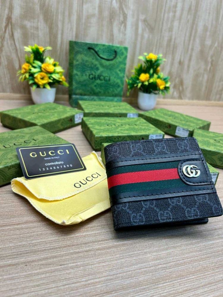 Gucci Wallet - Stylish &amp; Authentic