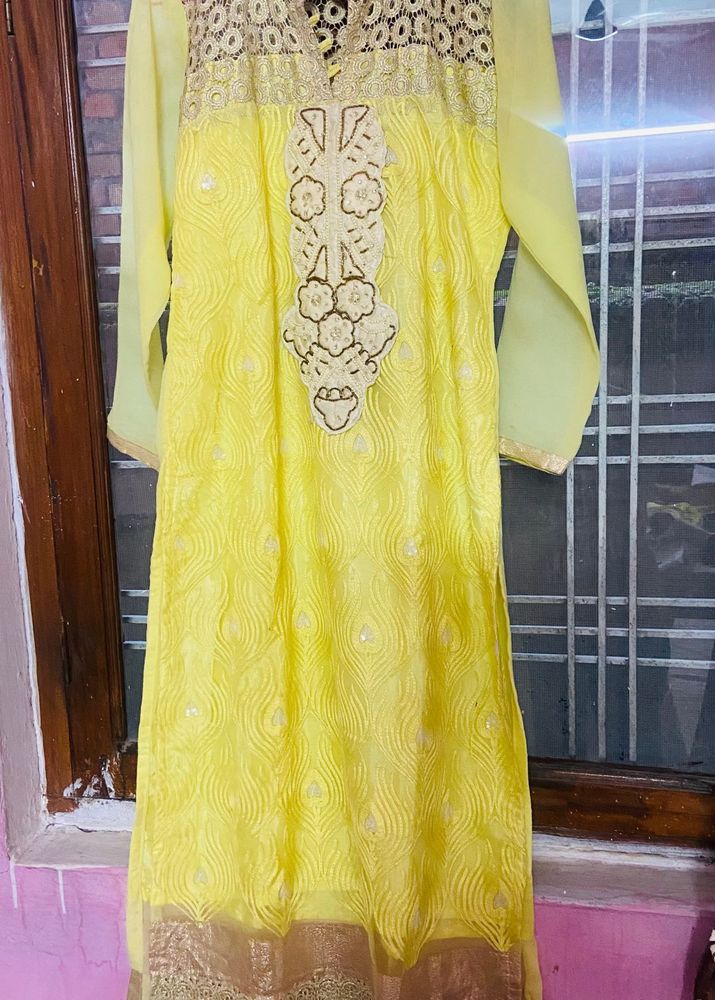 Pujami Suit