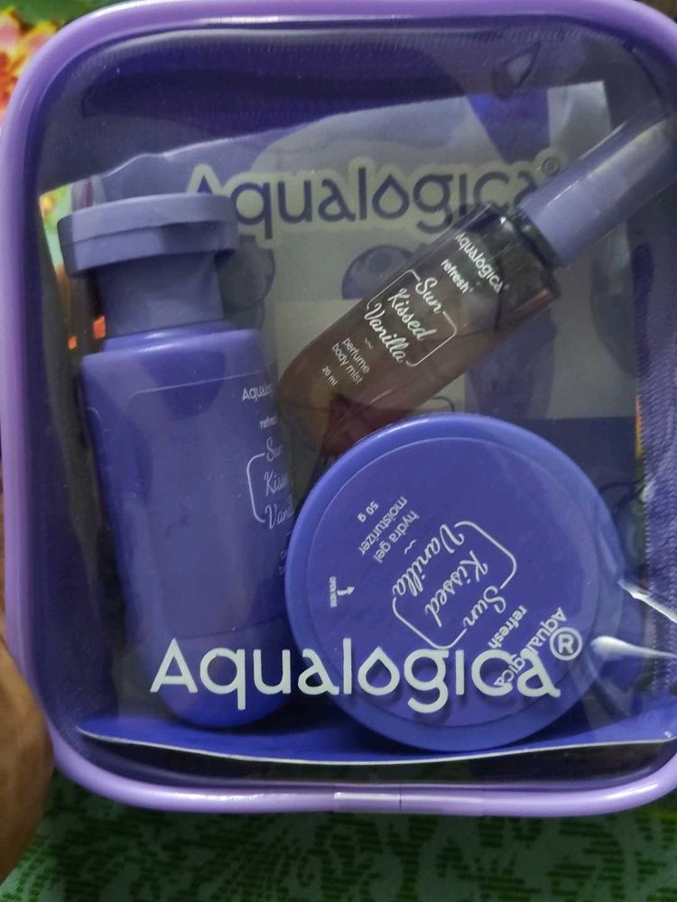 Aqualogica Sun Kissed Vanilla Kit