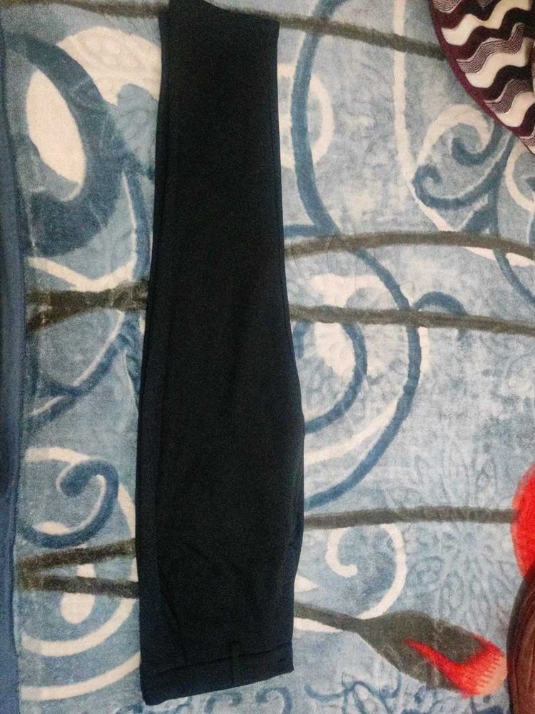 Black Casual and formal Pants from zudio