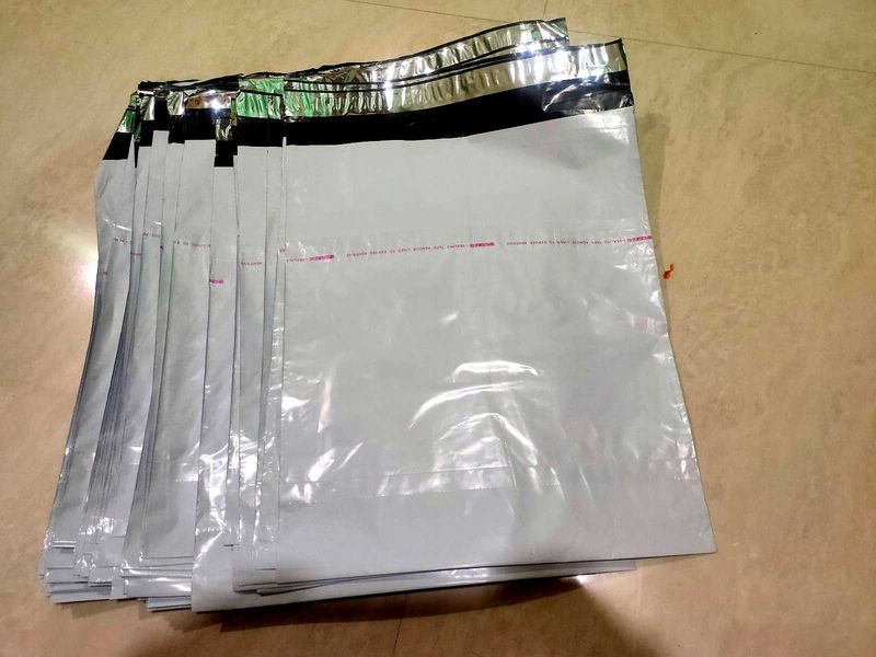 40 Shipping Bags With Pod