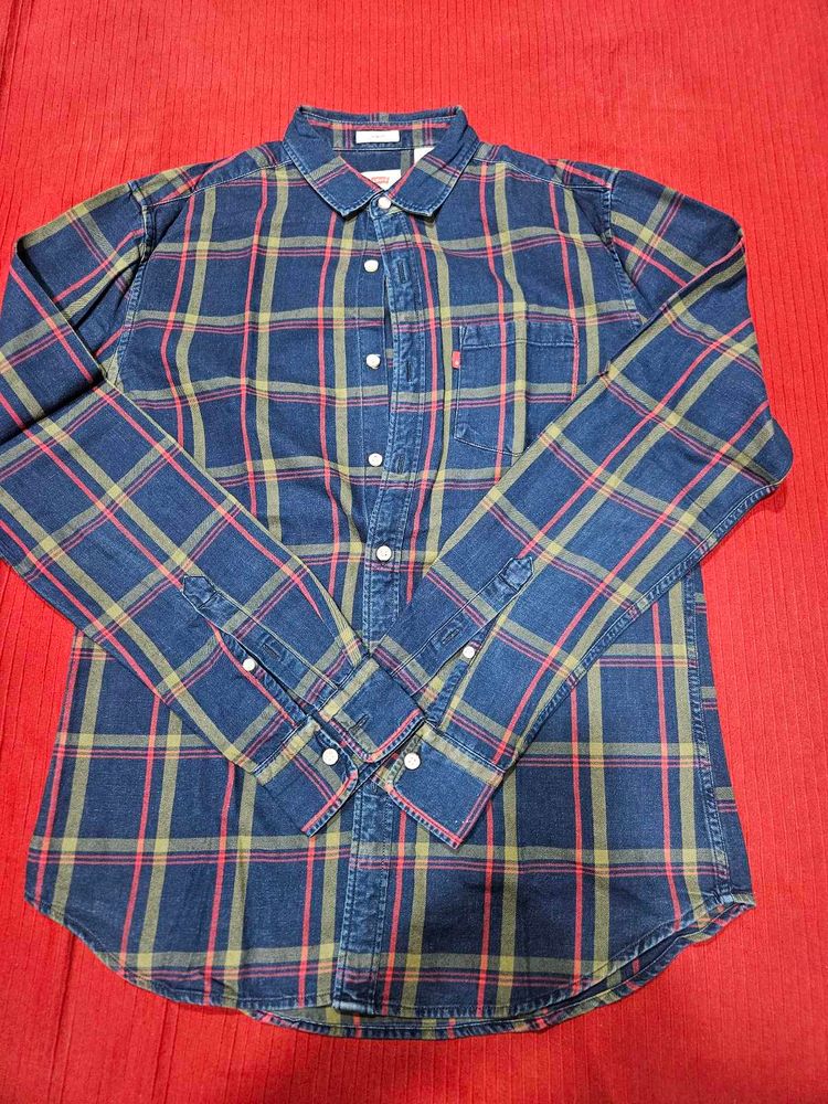 Levi&#39;s Men Plaid Shirt