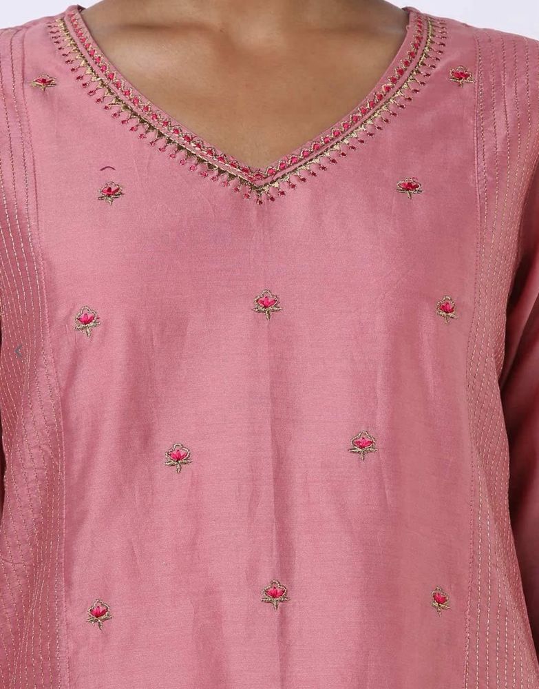 Embroidered A Link Kurta