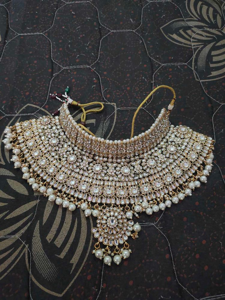 Elegant Kundan Bridal Choker Set
