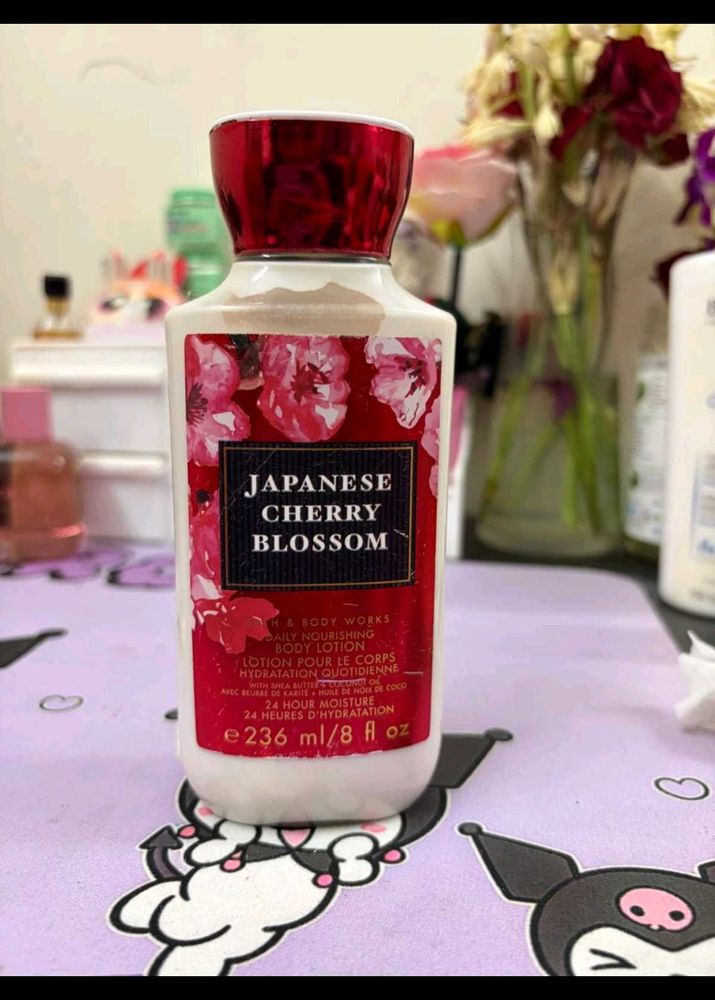 Bath &amp; Body Works Japanese Cherry Blossom Lotion