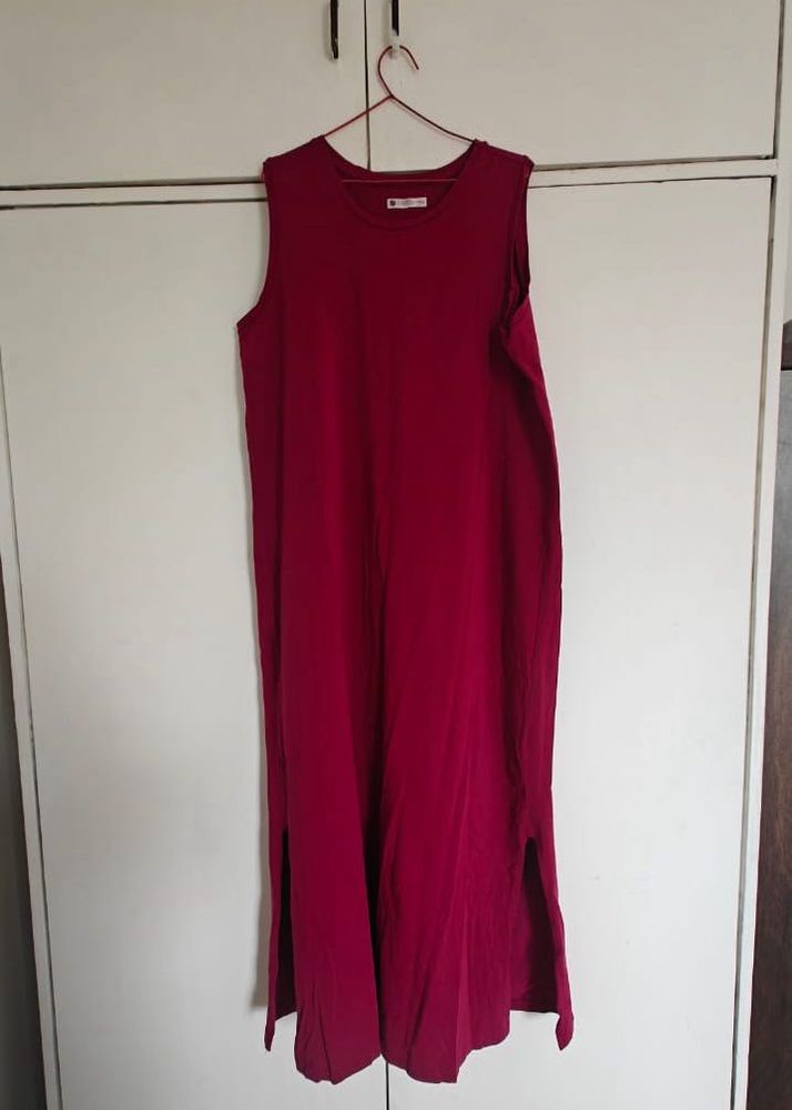 Red Sleeveless Maxi Dress