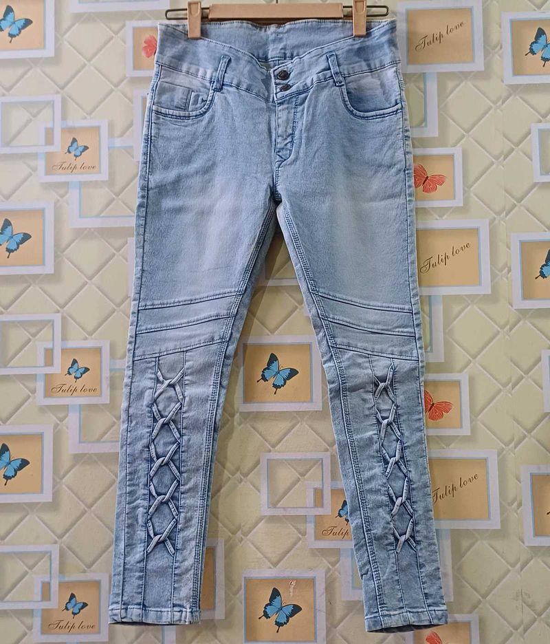 Lace-Up Detail High Waisted Jeans
