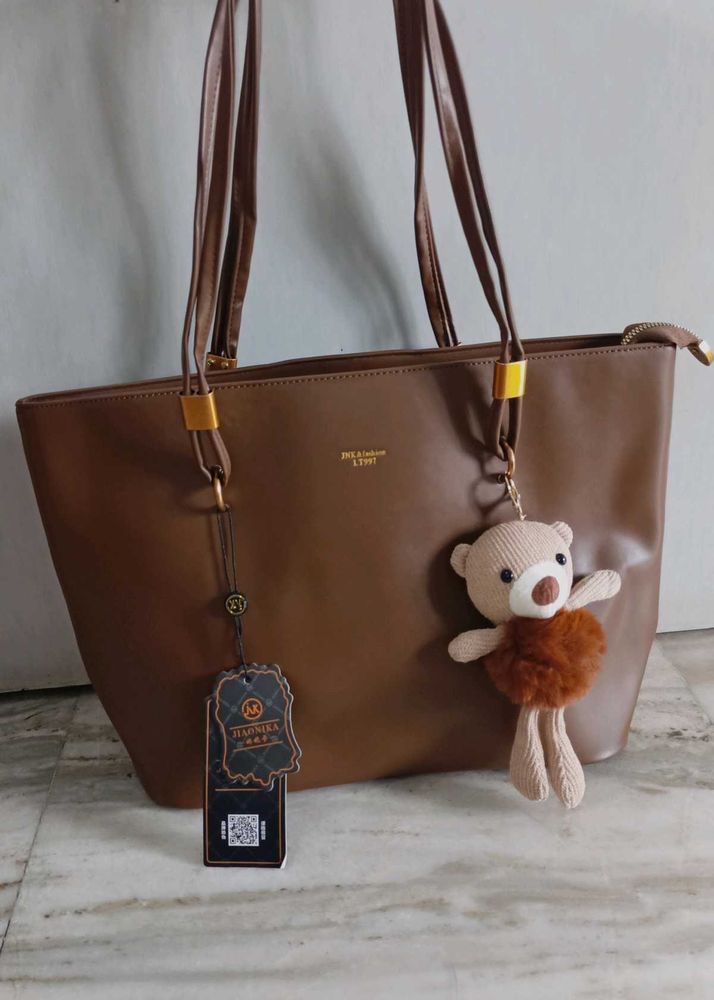 🆕Brown Tote Bag with Charm